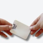 Avery Self-Adhesive Visitor Paper Badges Roll with Expiring Tabs 4851E-THR image 2