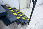 Durable DURALINE GRIP+ Strong Anti Slip Hazard Warning Floor Tape 50mmx15m Yellow/Black 1097130 image 7