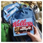 Kelloggs High Protein Almond and Dark Chocolate Snack Bars 35g (Pack of 16) 7100787000 image 3
