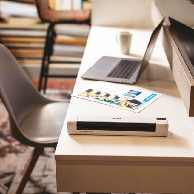 Brother DS640 A4 Mobile Scanner DS640TJ1 Printer Base