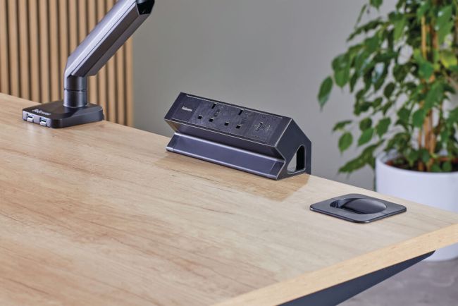 Fellowes Power Desk 2 Type G UK/IE 2 Sockets 1 USB-A + 1 USB-C Port Black 100136987 image 7
