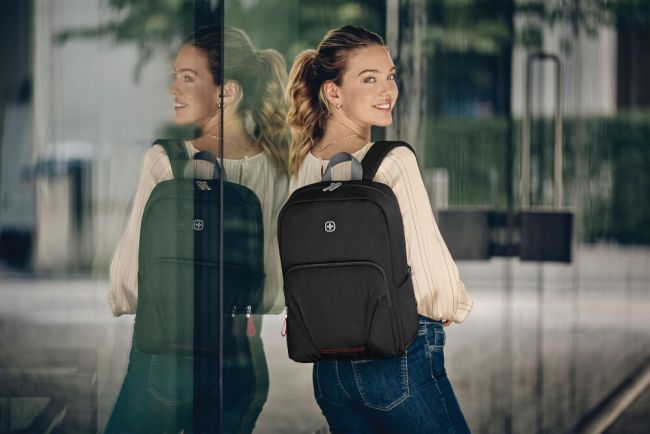 Wenger Motion 15.6 Inch Laptop Backpack with Tablet Pocket 310x170x420mm Black 612545 image 8
