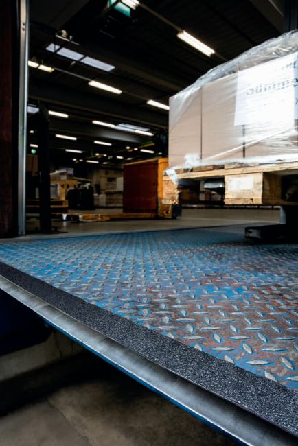 Durable Duraline Grip+ Anti-Slip Tape 50mm Black 109601 image 4