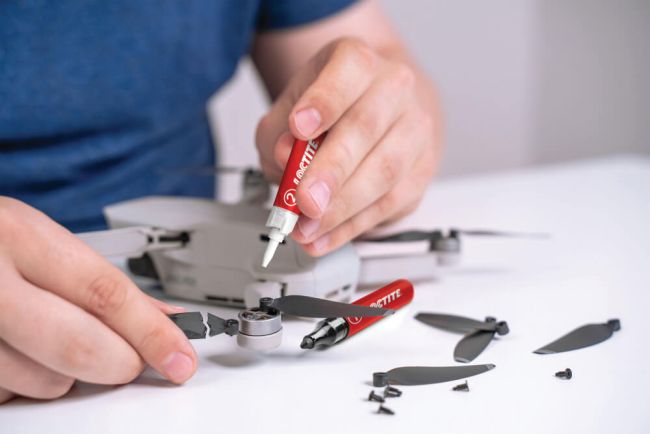 Loctite Super Glue All Plastics 2g + 4ml 2947500 image 4