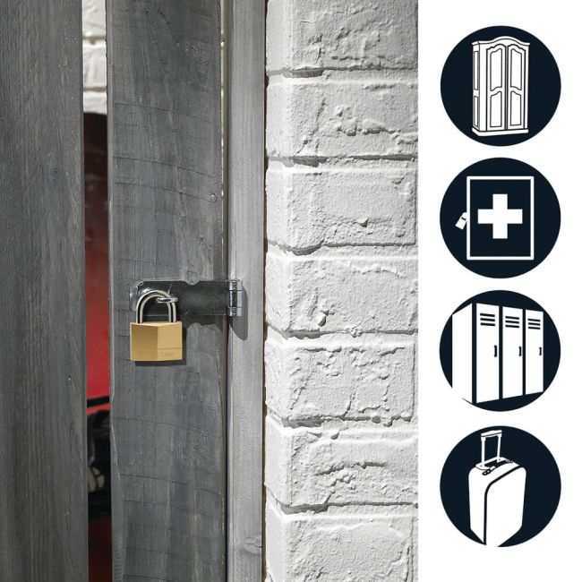 Master Lock 60mm Brass Padlock with 2 Keys 160EURD image 3