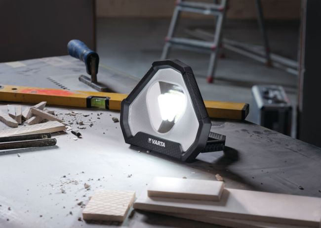 Varta Work Flex Stadium Rechargeable Light 1450 Lumens 18647101401 image 5