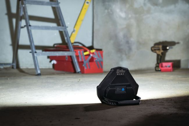 Varta Work Flex Stadium Rechargeable Light 1450 Lumens 18647101401 image 7